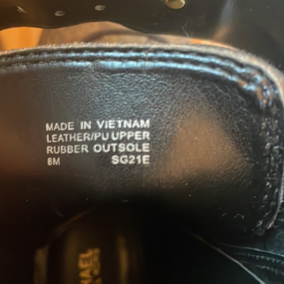 MICHAEL MICHAEL KORS RORY BOOT - Picture 6 of 6